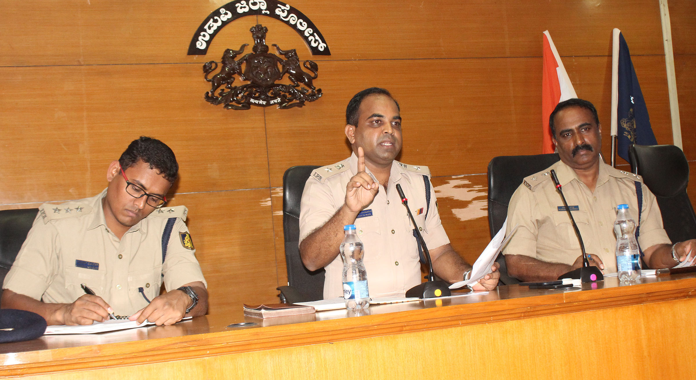 ಚಾರ್ಜ್‌ಶೀಟ್‌ನಲ್ಲಿ ದಲಿತ ದೌರ್ಜನ್ಯ ಸೆಕ್ಷನ್ ಸೇರಿಸಲು ಎಸ್ಪಿ ಒಪ್ಪಿಗೆ